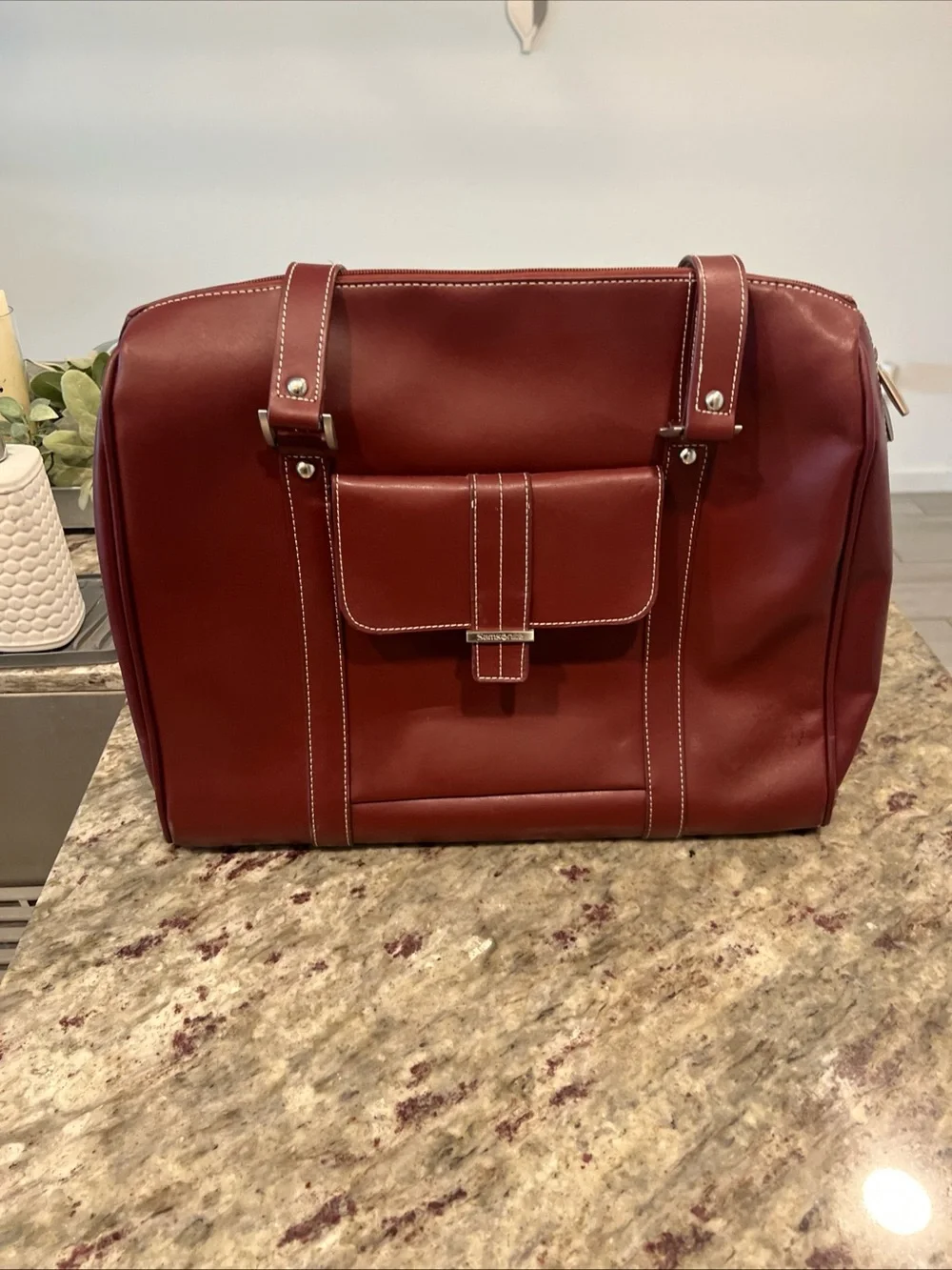 Vintage samsonite luggage/laptop bag -Burgundy